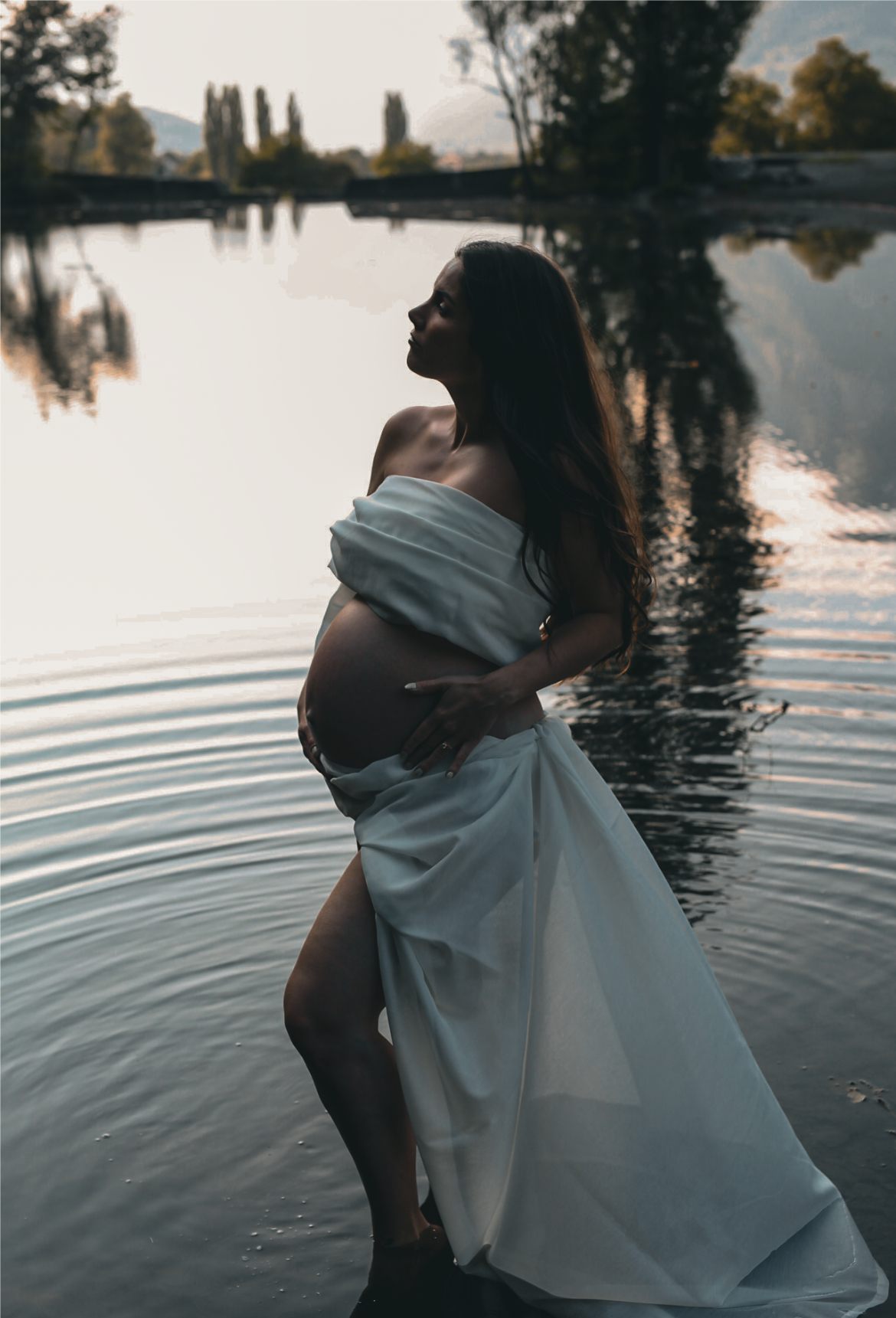 Schwangerschafts-Shooting am See